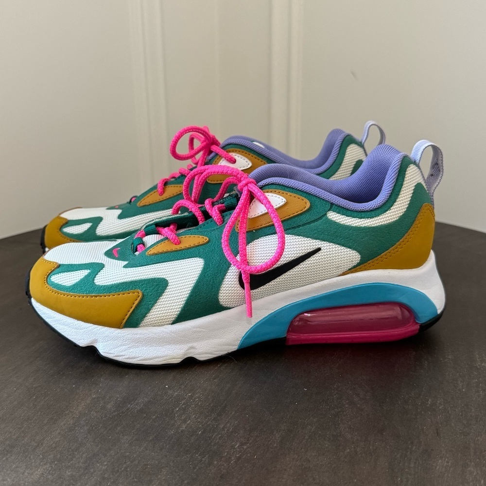 Nike Air Max 200 - Size 7.5 - Mystic Green White Gold - Like New - Picture 4 of 9